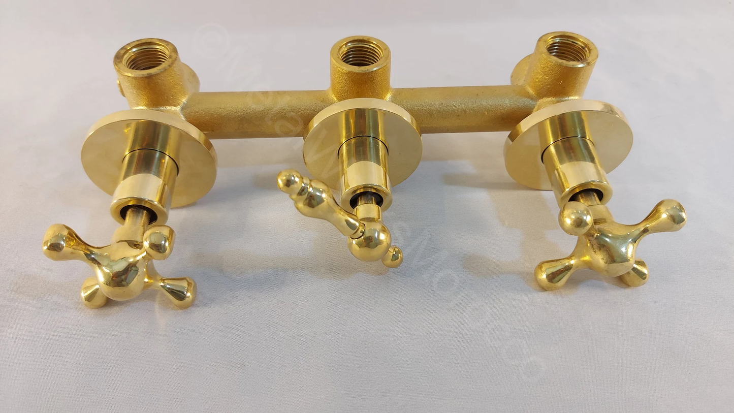 Brass Wall Mount Bathtub Faucet With Hand Shower