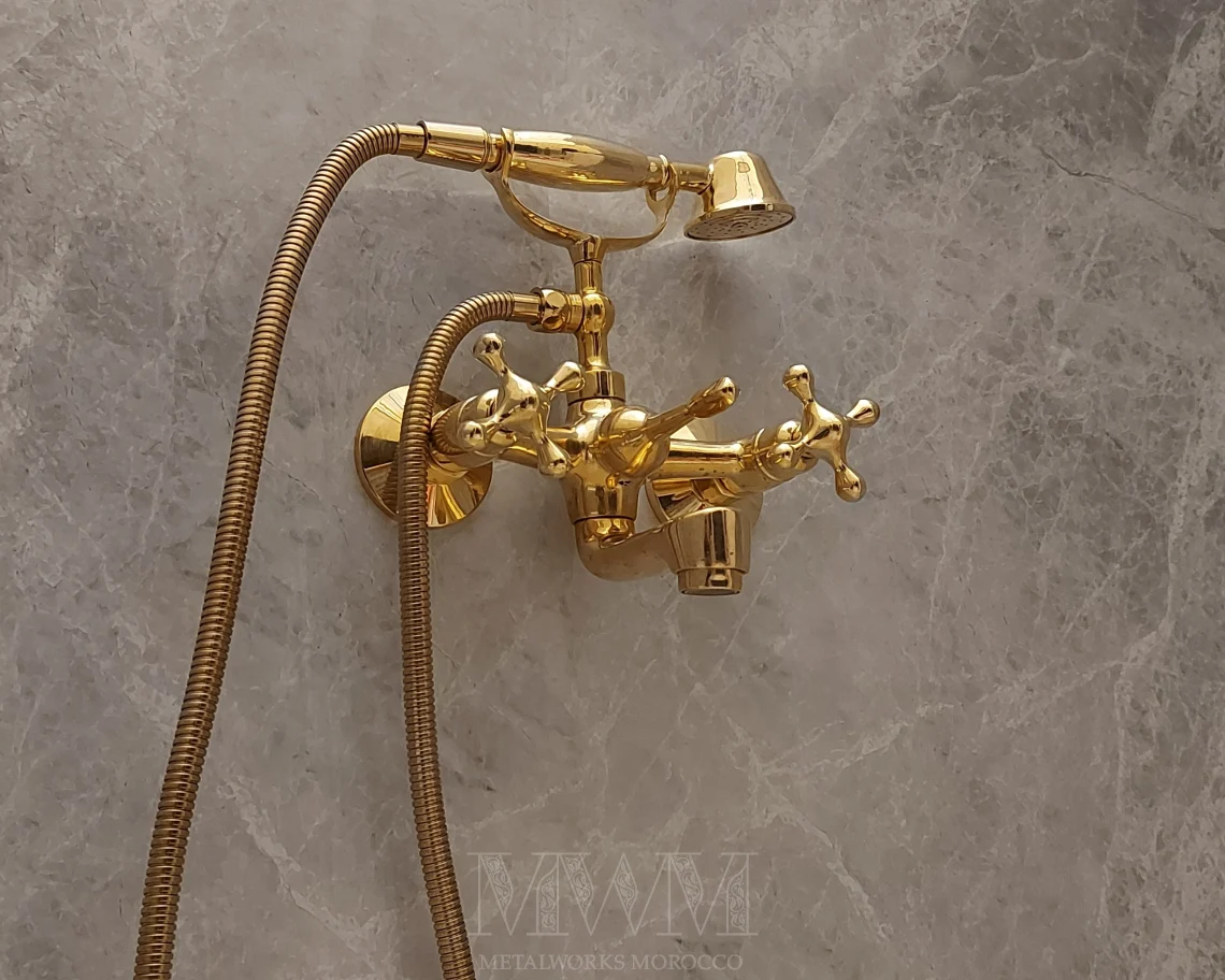 Unlacquered Brass Bathtub Faucet With Horn Diverter