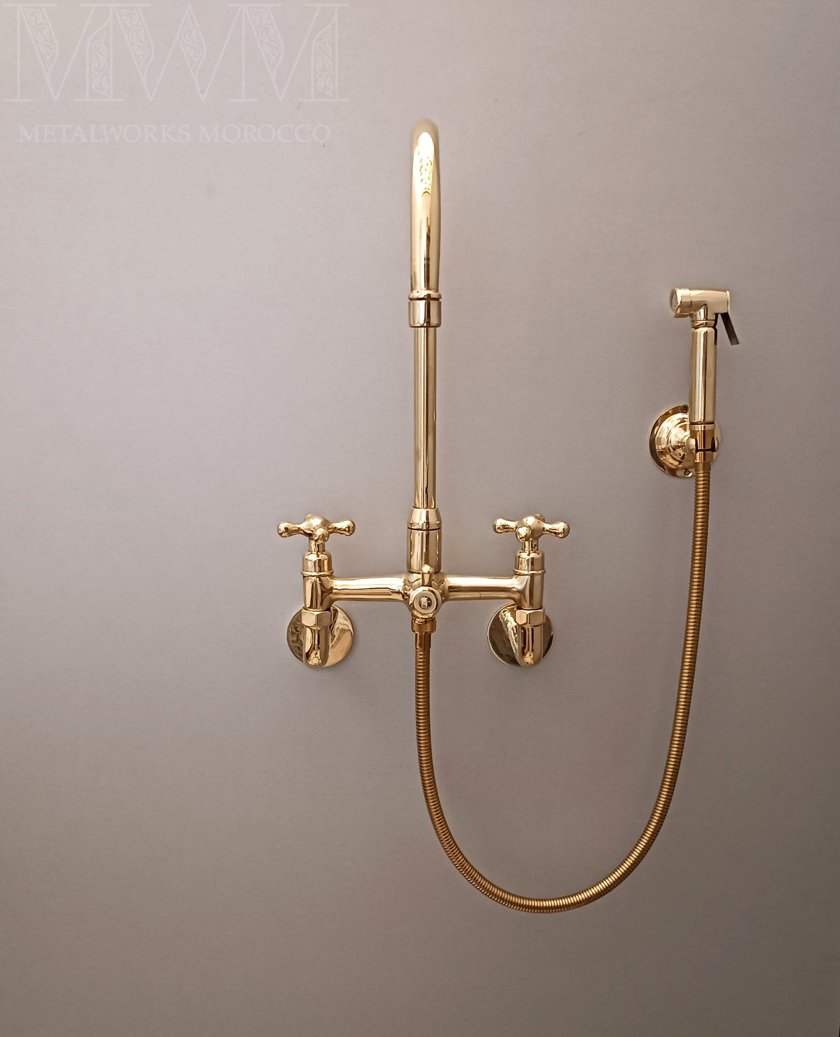 8 inch Brass Wall Mount Kitchen Faucet With Sprayer dimensions and reach specifications
