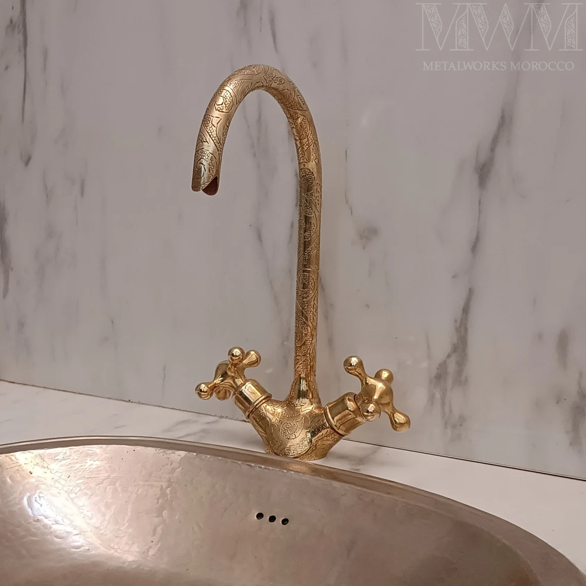 Brass Bathroom Sink faucet - Moroccan Embossed Sink Faucet - Gooseneck Faucet - Swan Neck Brass Faucet - Kitchen Faucet