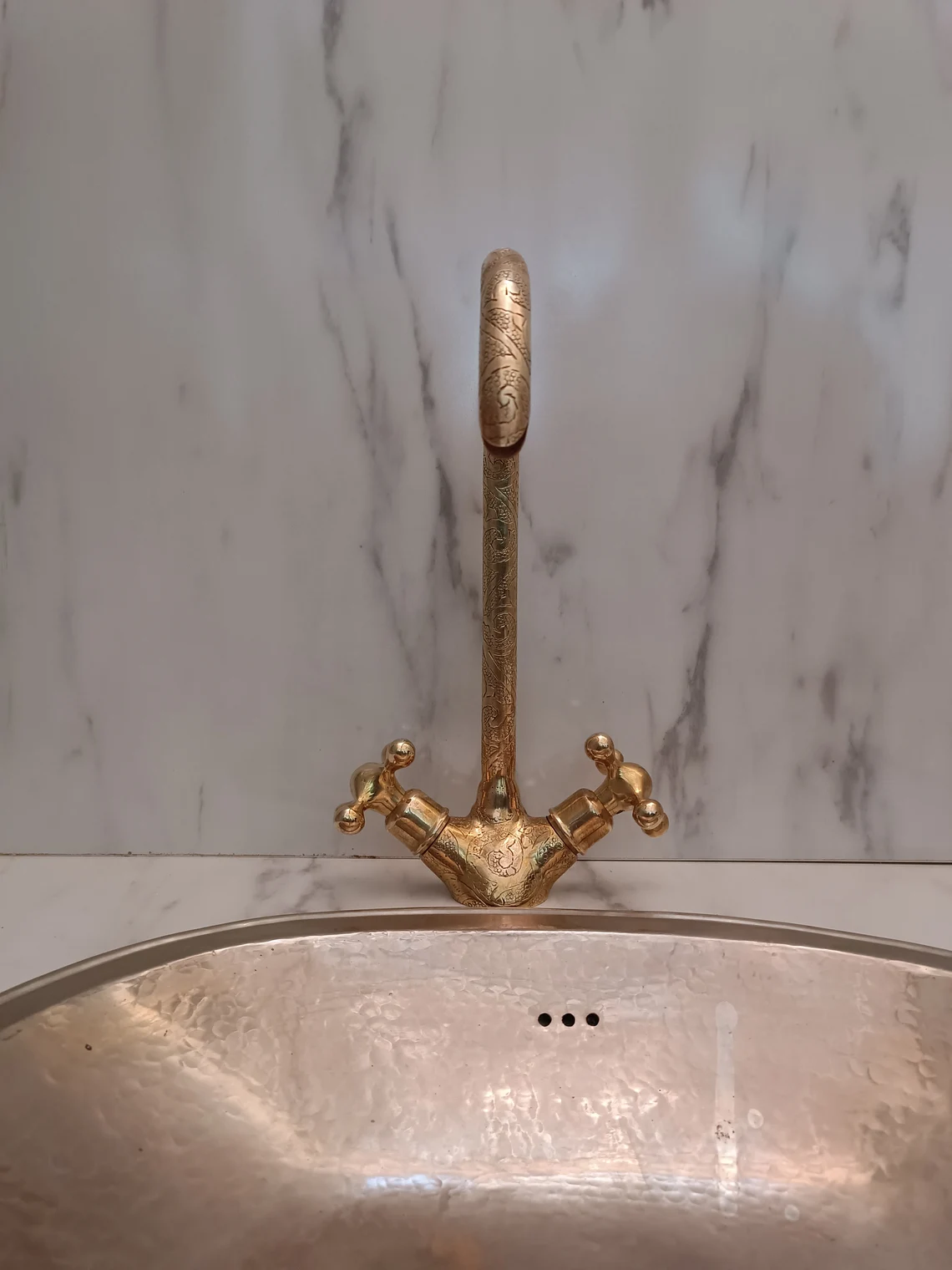 Brass Bathroom Sink faucet - Moroccan Embossed Sink Faucet - Gooseneck Faucet - Swan Neck Brass Faucet - Kitchen Faucet