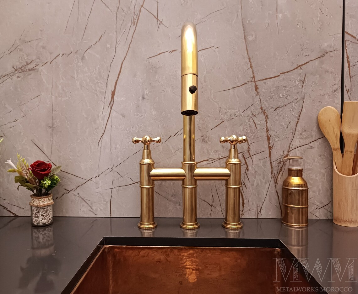 Brass Kitchen Bridge Faucet With Pull Down Sprayer