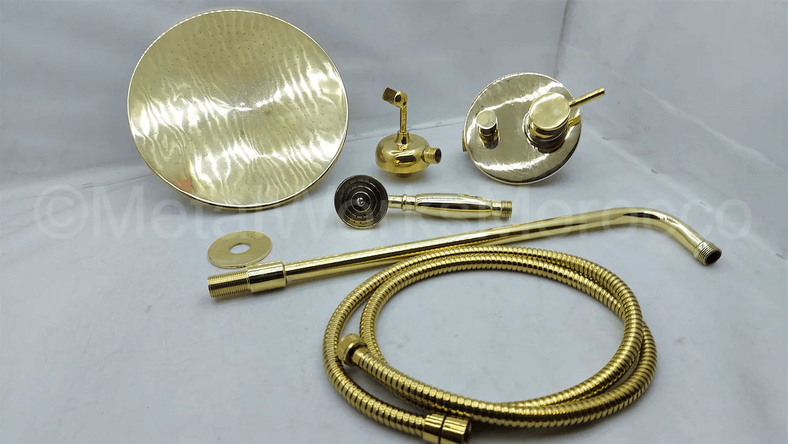 Lever Handle Polished Brass Shower System With Handheld