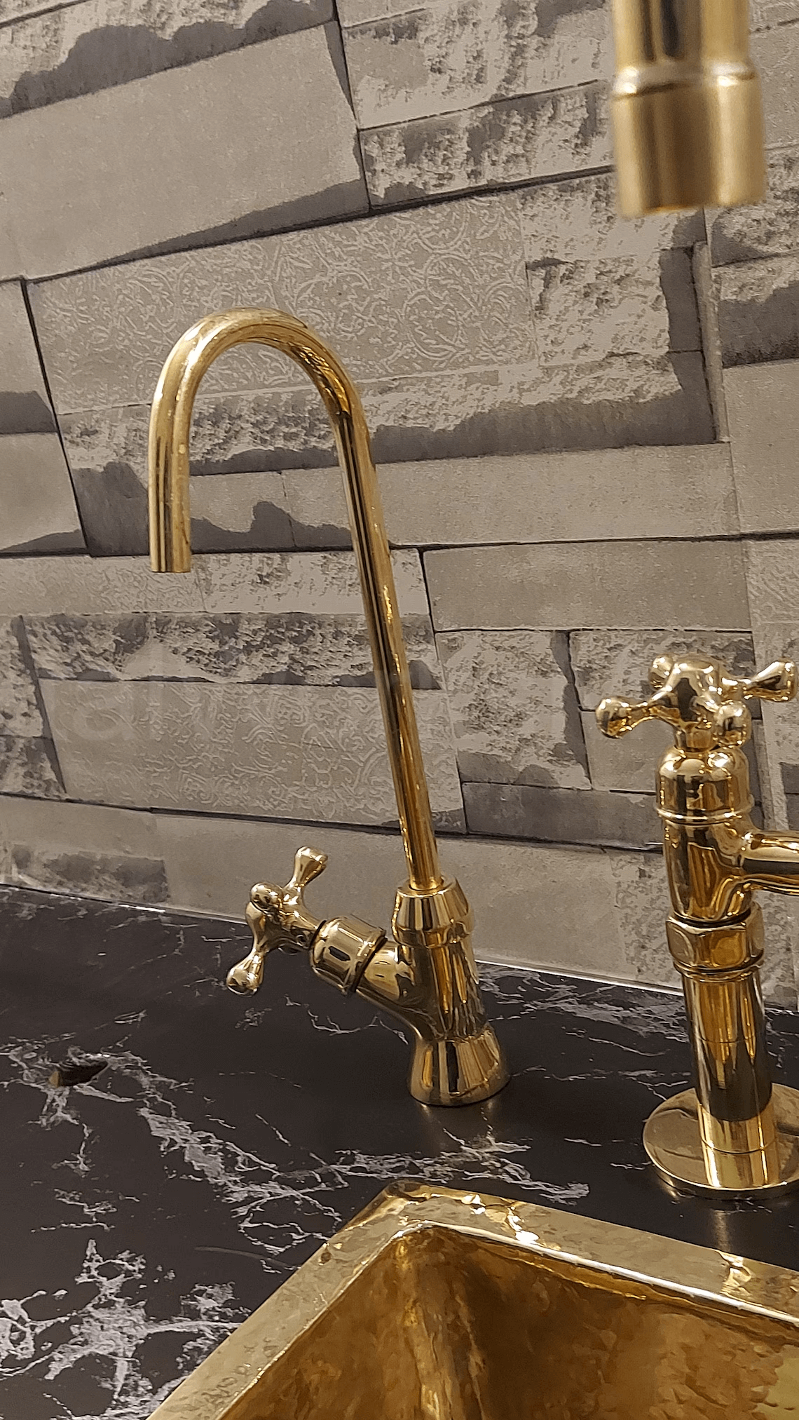 Polished Brass Kitchen Faucet With Sprayer 3-Hole – alternate angle