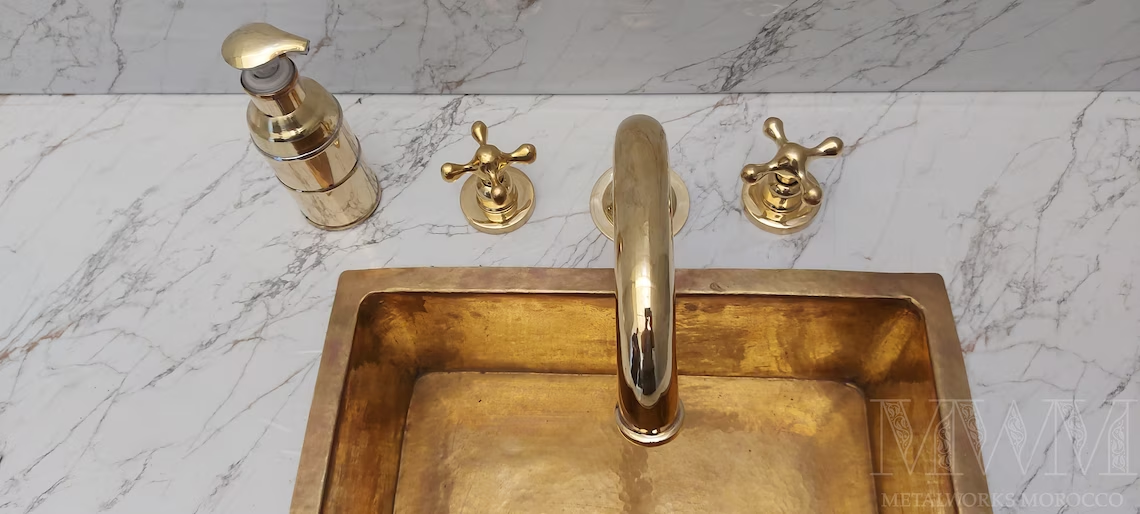 Polished Brass Widespread Bathroom Faucet Big Spout