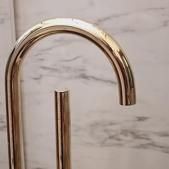 Unlacquered Brass Freestanding Tub Faucet With Handheld Sprayer